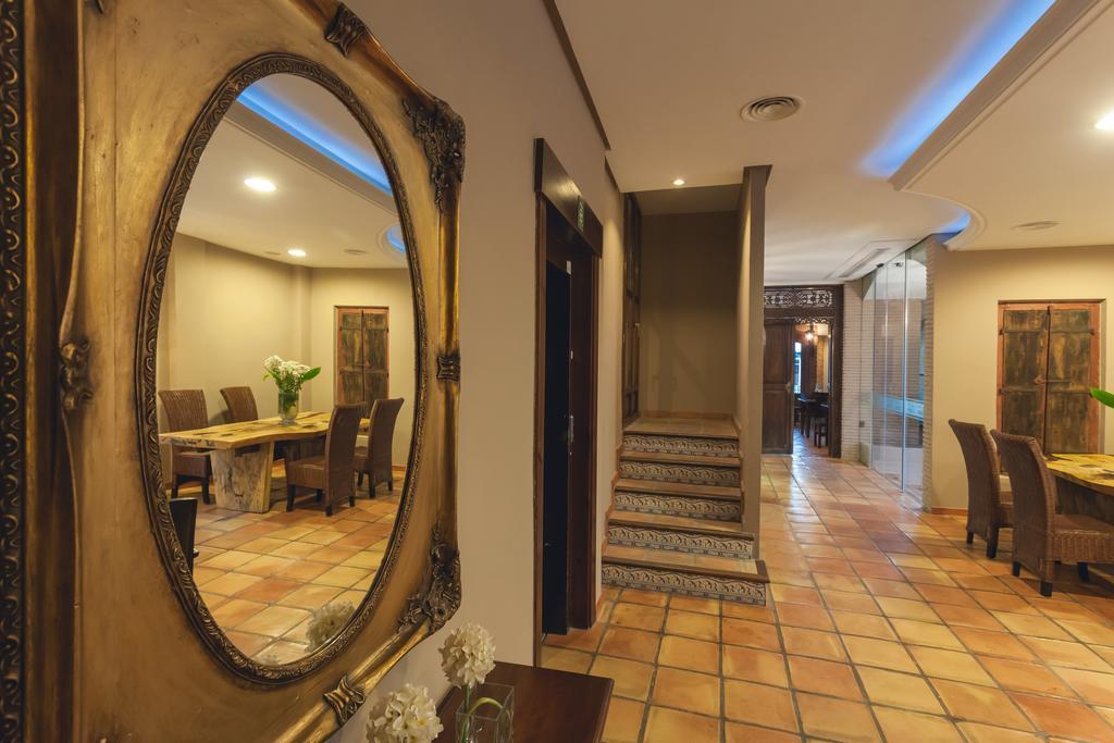 Hotel Hc Zoom Pozoblanco Ngoại thất bức ảnh