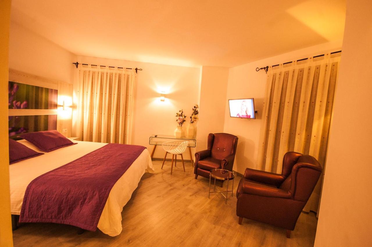Hotel Hc Zoom Pozoblanco Ngoại thất bức ảnh