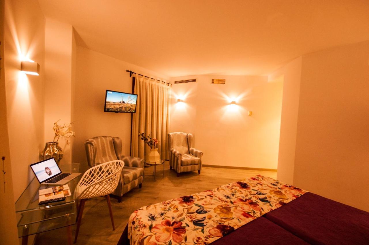 Hotel Hc Zoom Pozoblanco Ngoại thất bức ảnh